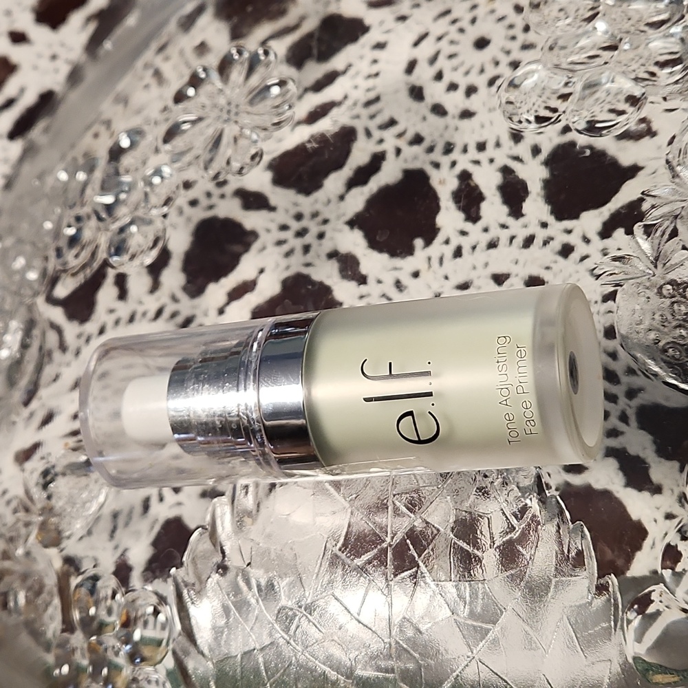 E.l.f. tone adjusting  face primer